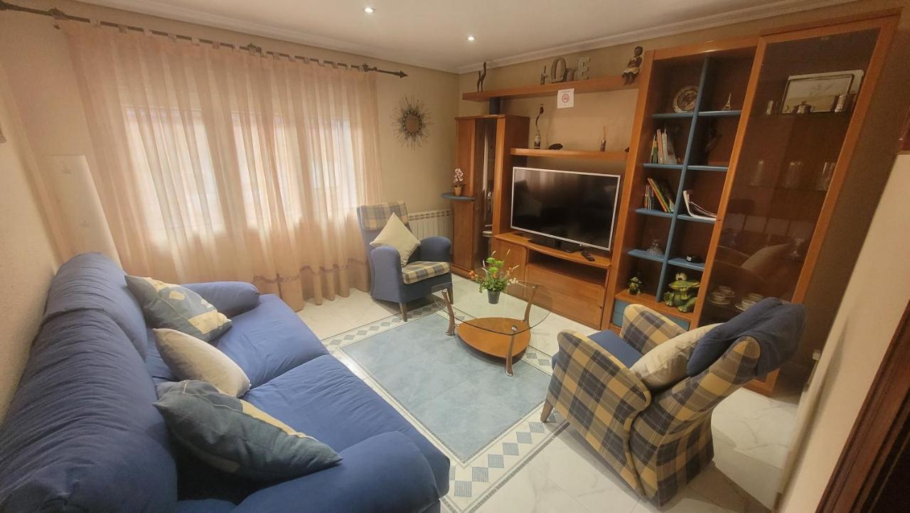 El Trasgu De Laviada A 300M Playa, Puerto, Acuario Apartment Gijon Exterior photo
